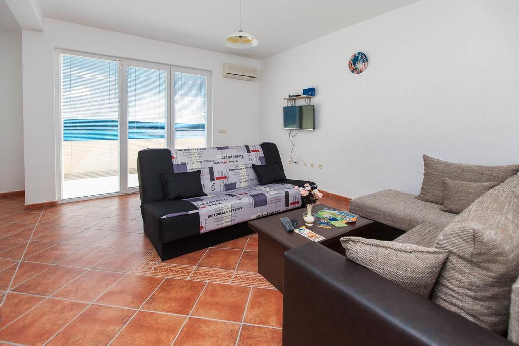 Apartmani Turudic ドラマリ エクステリア 写真