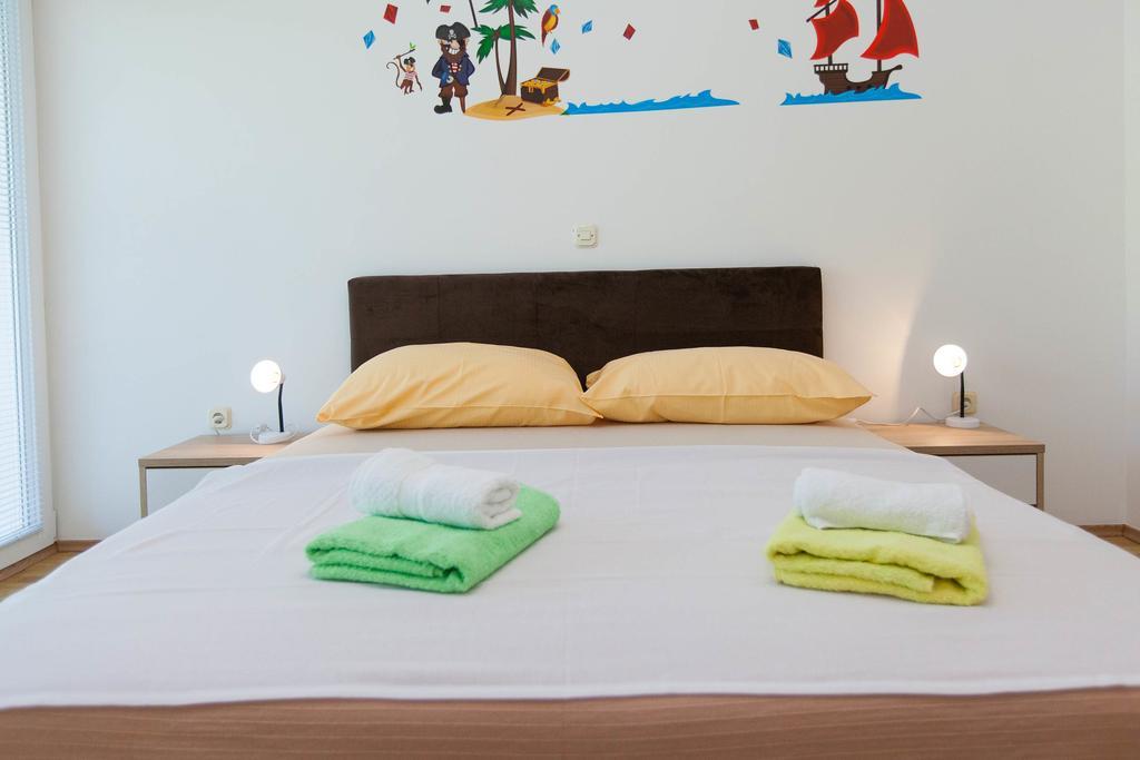 Apartmani Turudic ドラマリ エクステリア 写真