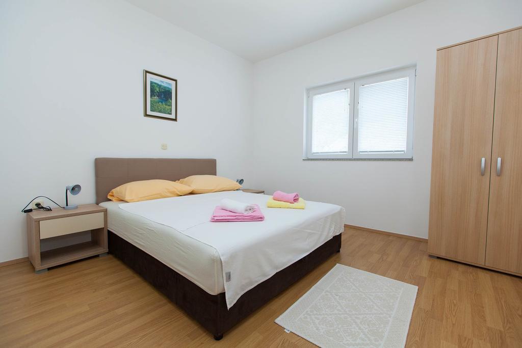 Apartmani Turudic ドラマリ エクステリア 写真
