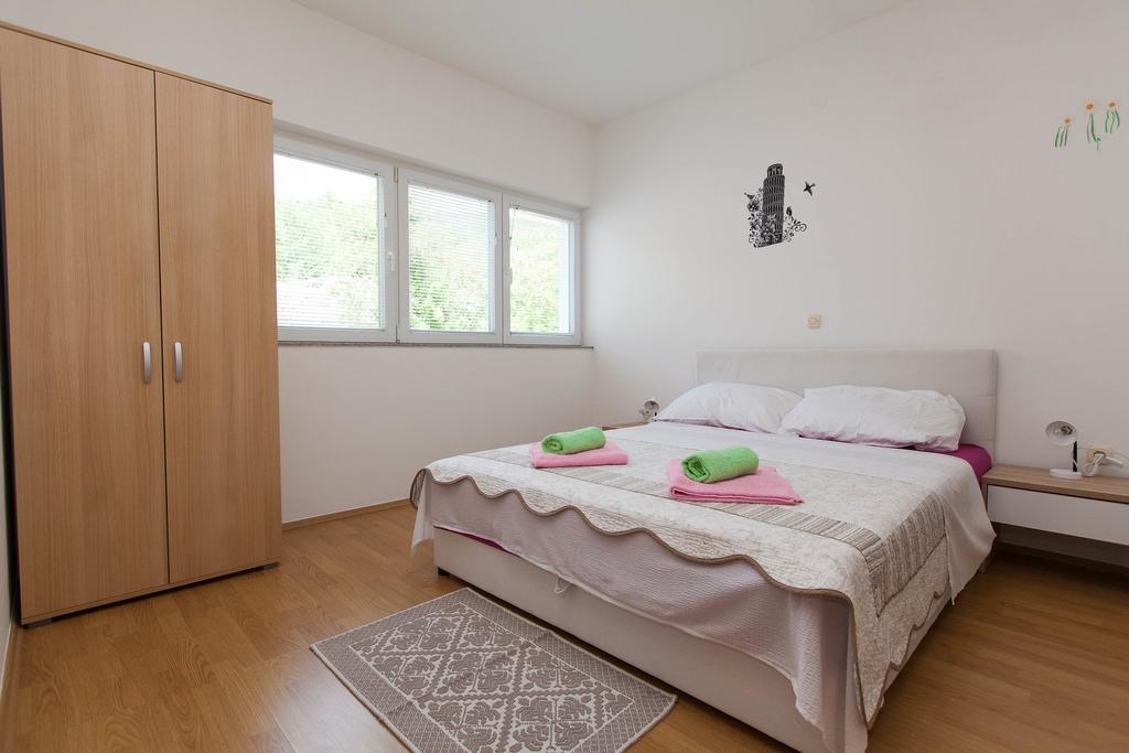 Apartmani Turudic ドラマリ エクステリア 写真