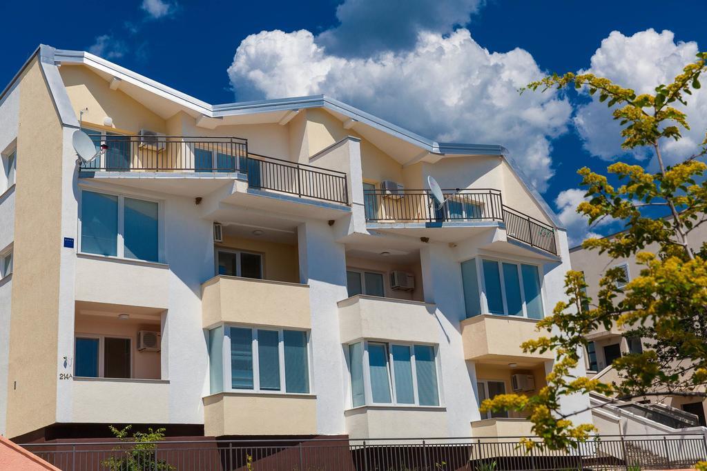 Apartmani Turudic ドラマリ エクステリア 写真